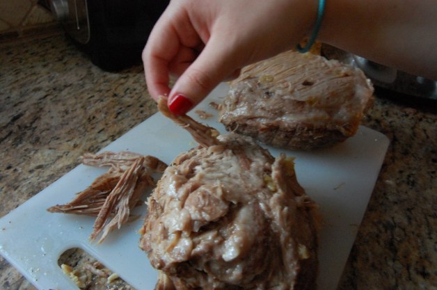 How to Pull Slow Cooker BBQ Pulled Pork